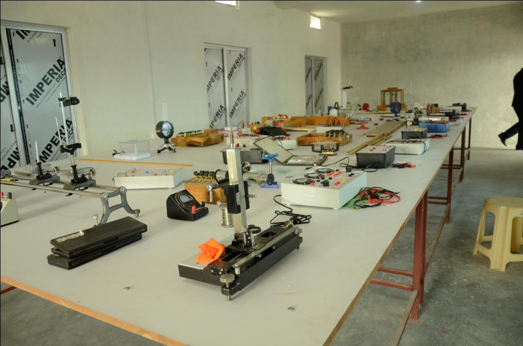 Physics Laboratory — photo 2