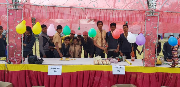 Students' Fair — photo 3